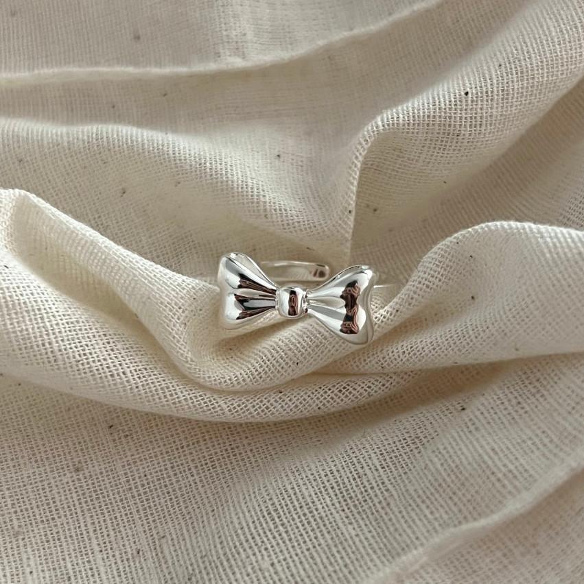 Golden 925 Sterling Silver Ribbon Ring