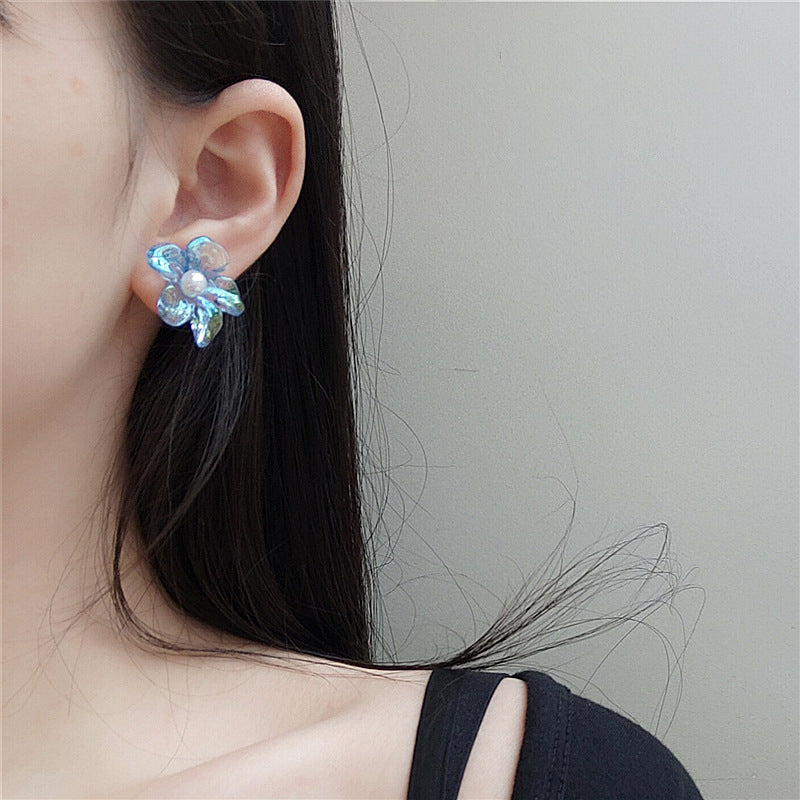 blue crystal clear flower earrings