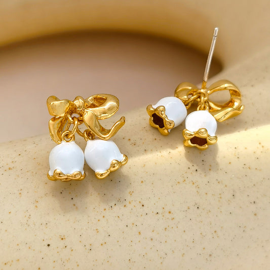 Cute ribbon campagne label stud earrings summer earrings