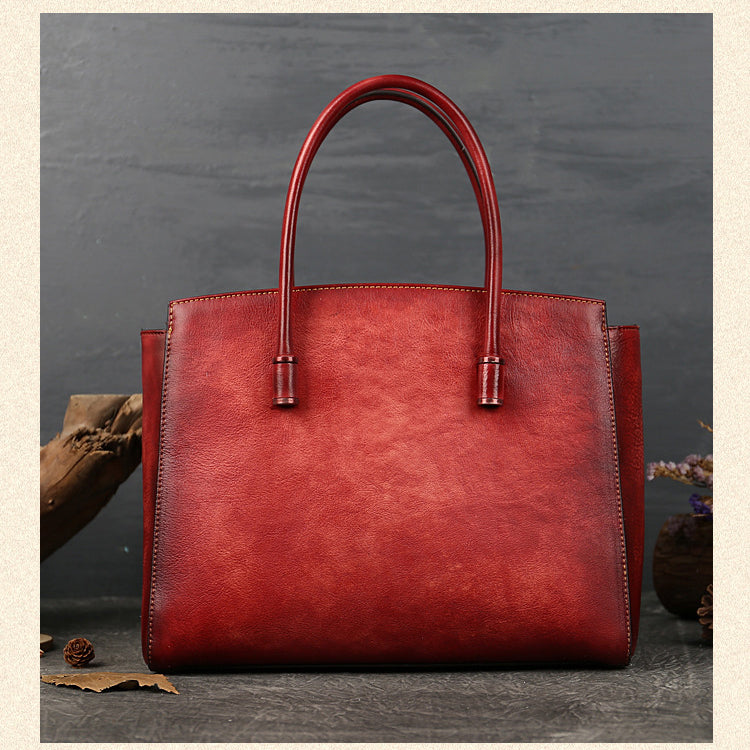 <tc>Red Hand Painted Desert Camel Leather Tote Bag</tc>