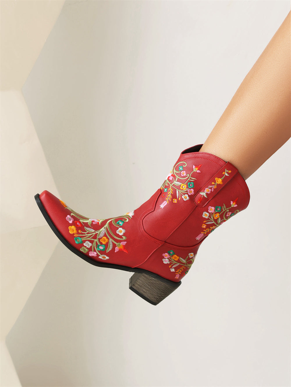 Red Embroidery Floral Western Cowboy Boots Block Heel Mid-Calf Boots