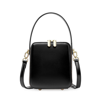 Retro Leather Box Zipper Shoulder Handbag