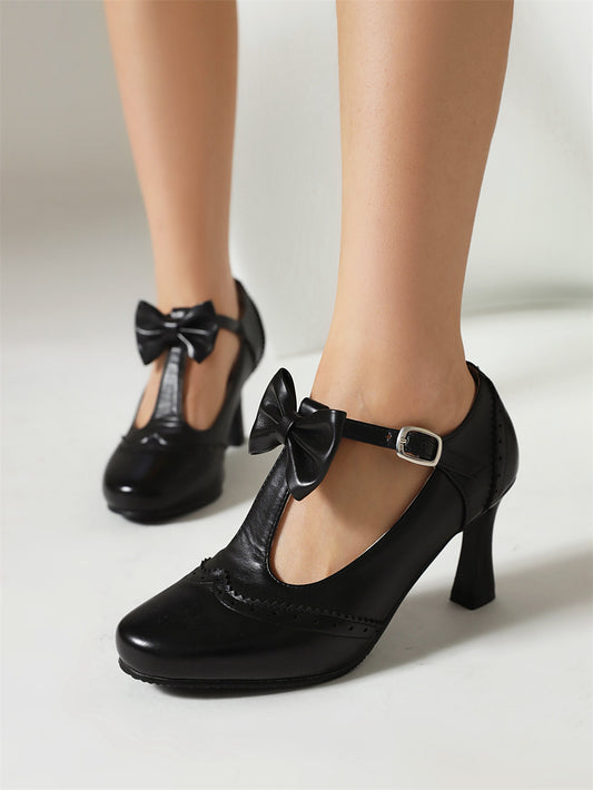 Vintage Black Spool Heel Bow T-Strap Heel Pumps