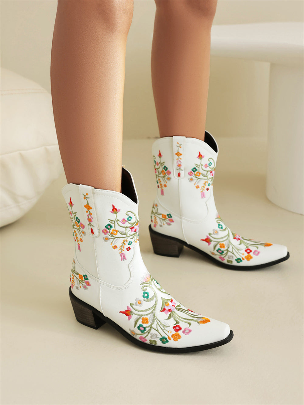 White Embroidery Floral Western Cowboy Boots Block Heel Mid-Calf Boots