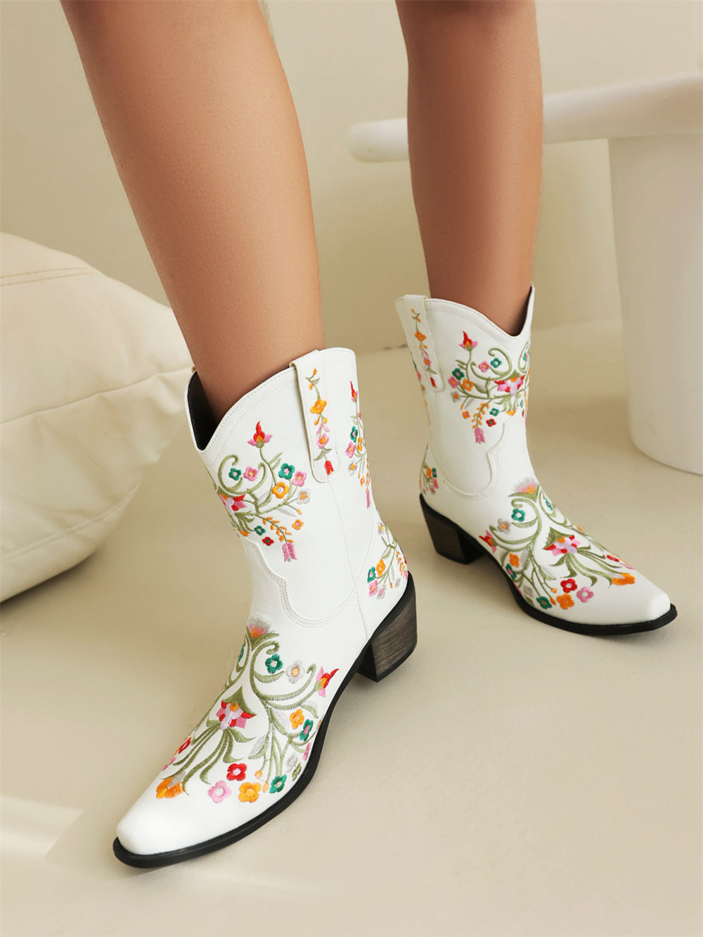 White Embroidery Floral Western Cowboy Boots Block Heel Mid-Calf Boots