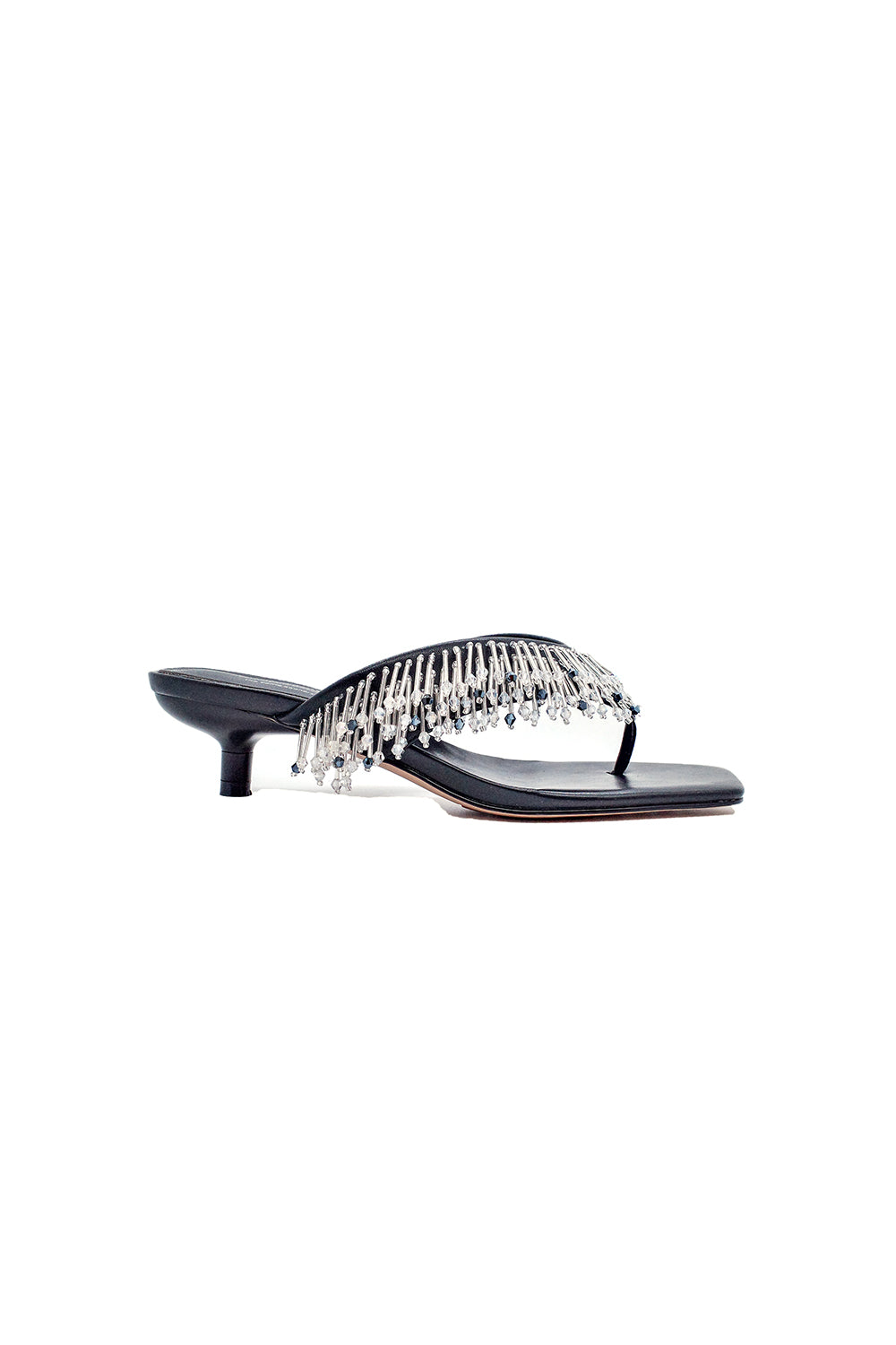 海風に揺れるタッセルハイヒールサンダル（Black Breezy Tassel Sandals）