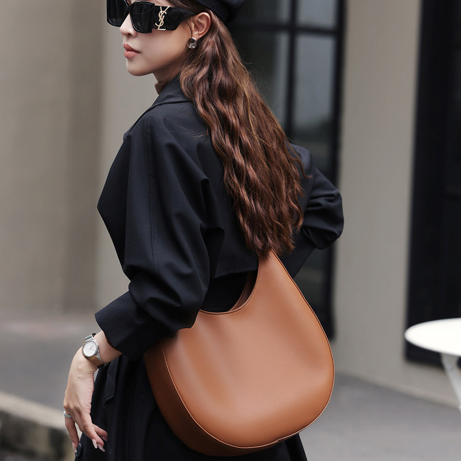 Leather Shoulder Hobo Bag Trend Half Moon Bag