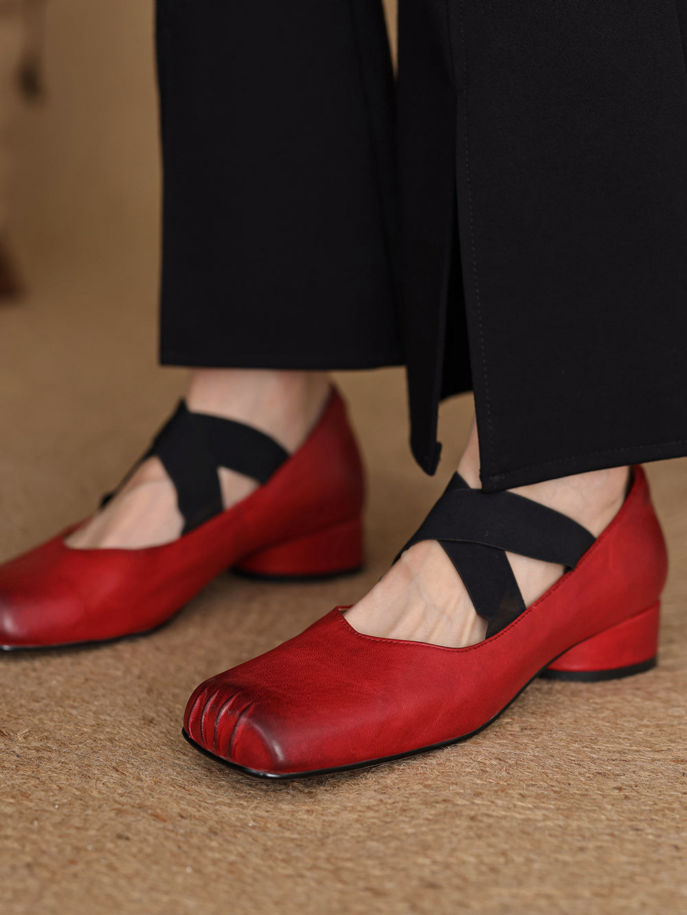 <tc>Women's Red Leather Square Toe Block Heel Ballet Shoes Low Heel Mary Jane Shoes</tc>