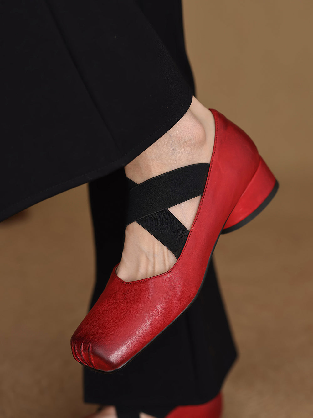 <tc>Women's Red Leather Square Toe Block Heel Ballet Shoes Low Heel Mary Jane Shoes</tc>