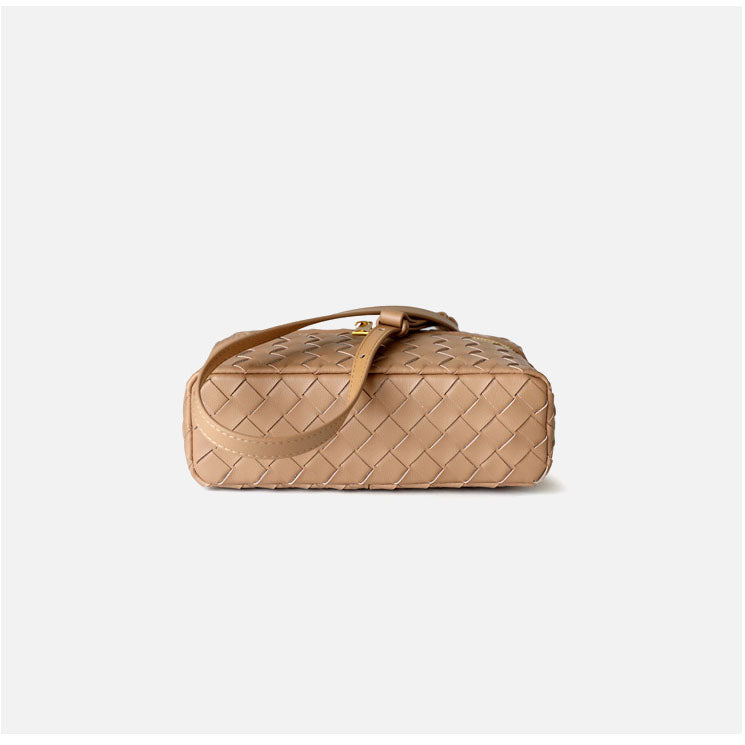 <tc>Women's Nude Leather Woven Bag Shoulder Square Zipper Mini Bag</tc>