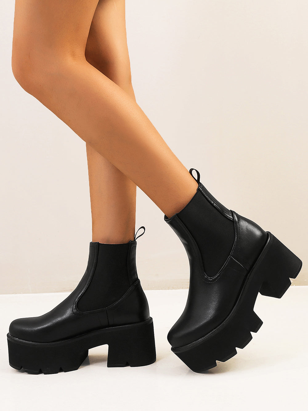 <tc>Black Vegan Leather Y2K Punk Style Chelsea Platform Boots Block Heel Platform Ankle Boots</tc>