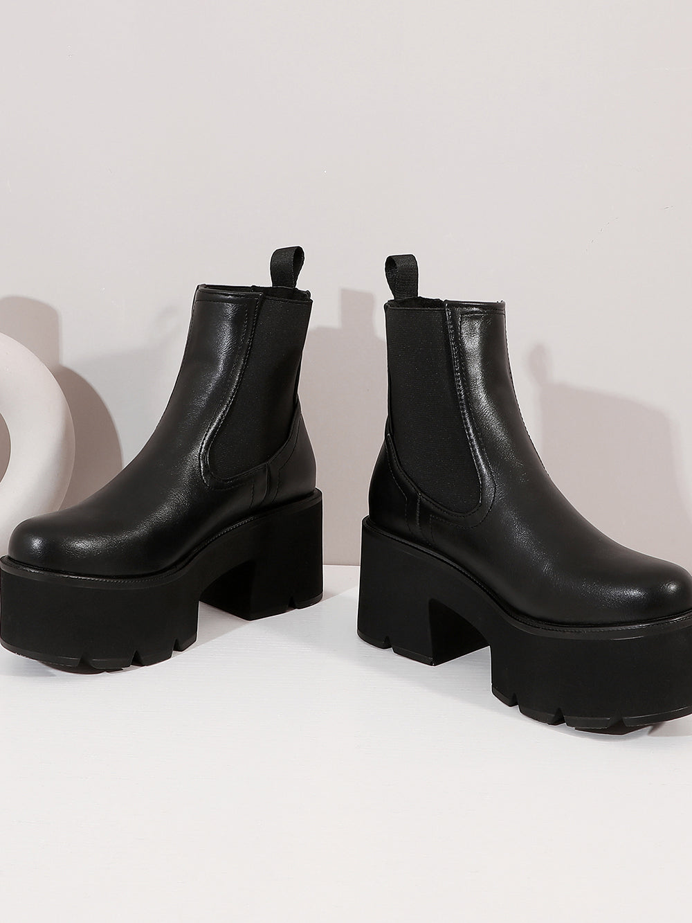 <tc>Black Vegan Leather Y2K Punk Style Chelsea Platform Boots Block Heel Platform Ankle Boots</tc>