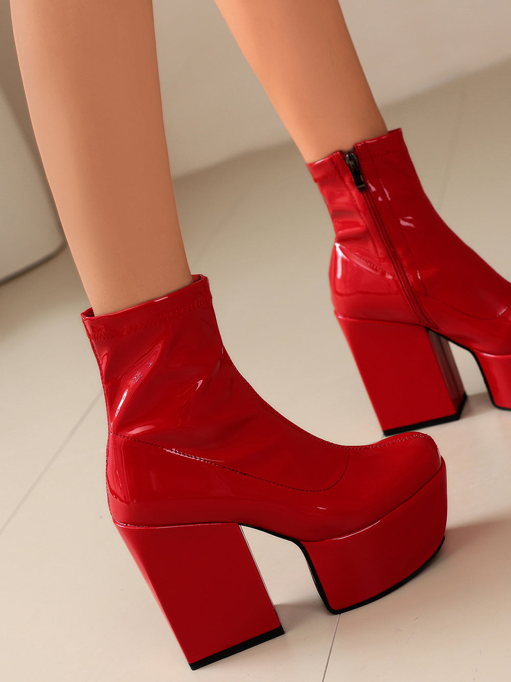 <tc>Women's Red Patent Leather Square Toe Block Heel Platform Ankle Boots</tc>