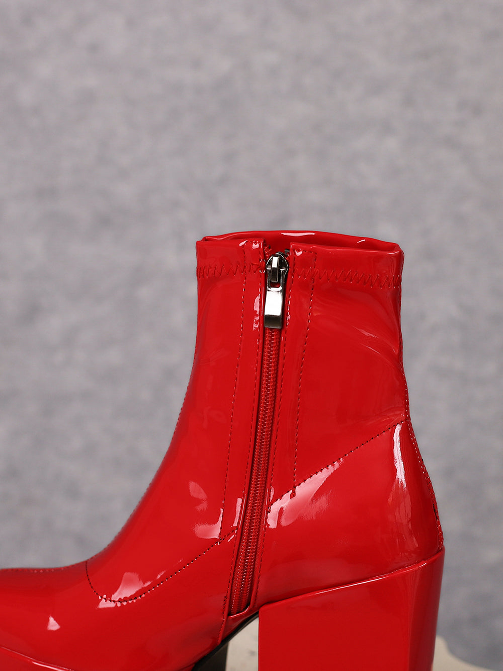 <tc>Women's Red Patent Leather Square Toe Block Heel Platform Ankle Boots</tc>