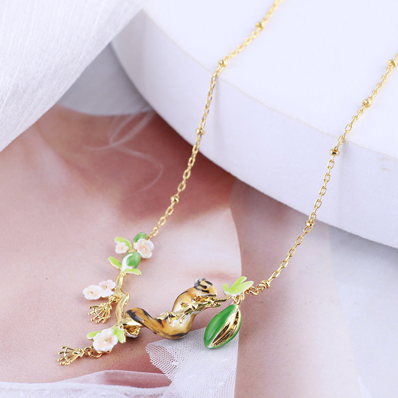 Hand Painted Enamel Glaze Cute Chipmunk Mouse Flower Pendant Fashion Necklace