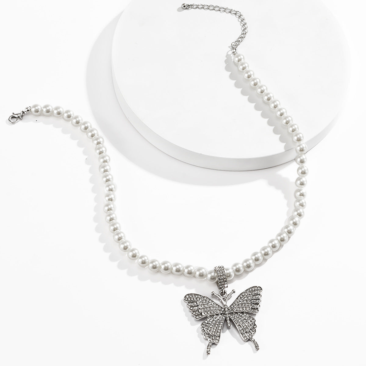 Silver Punk Style Big Rhinestone Butterfly Pendant Pearl Necklace