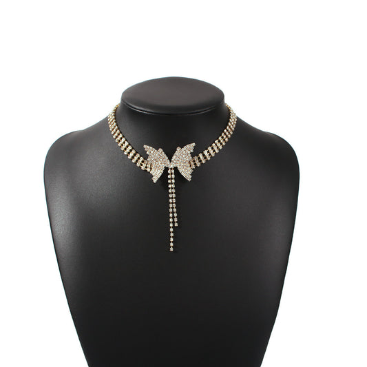 Trendy chic rhinestone butterfly choker necklace